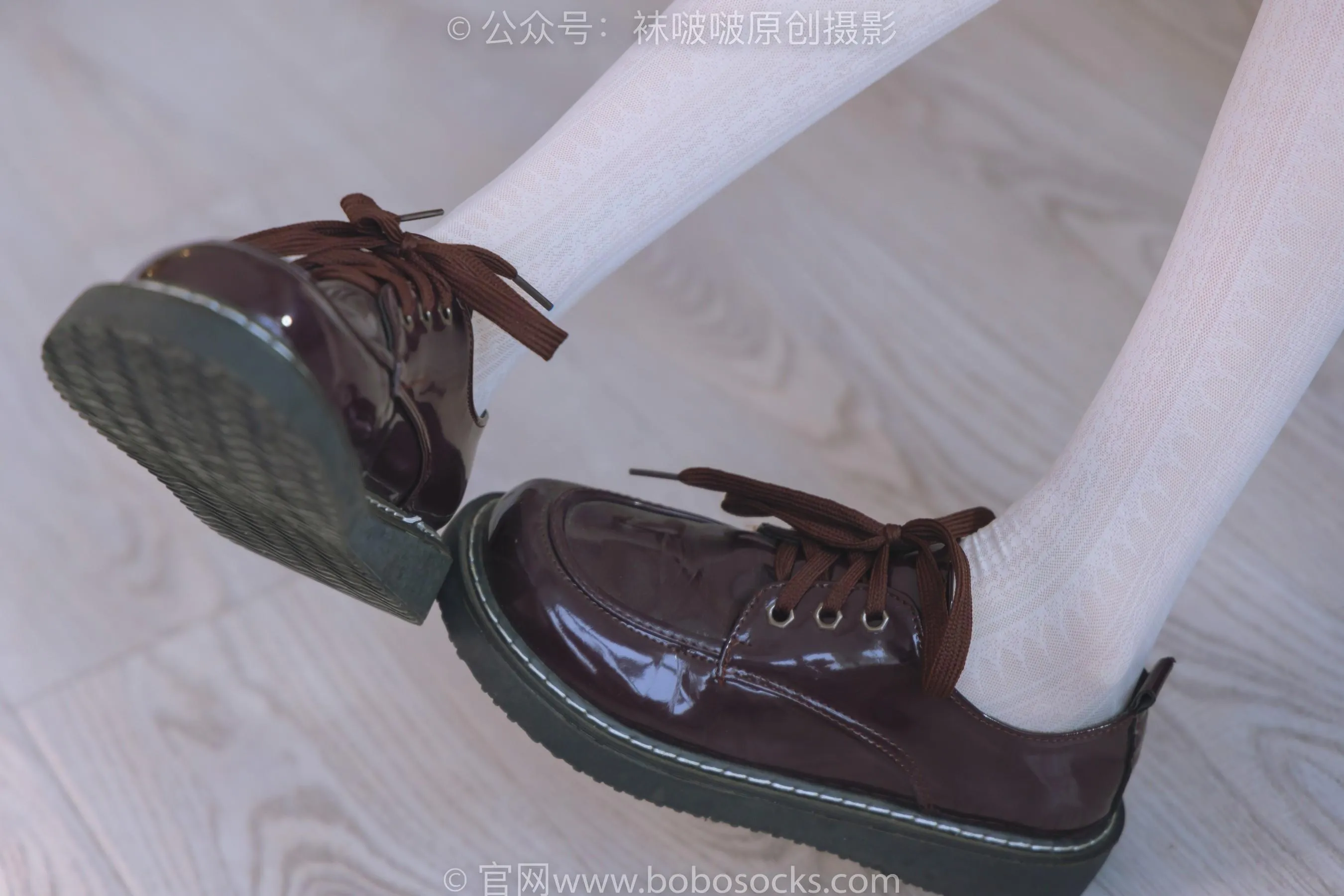 [BoBoSocks袜啵啵]NO.202 稚予-皮鞋、白色蕾丝丝袜、ol风 [87P]插图9